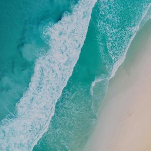 Ai明星换脸杨颖浴室视频
